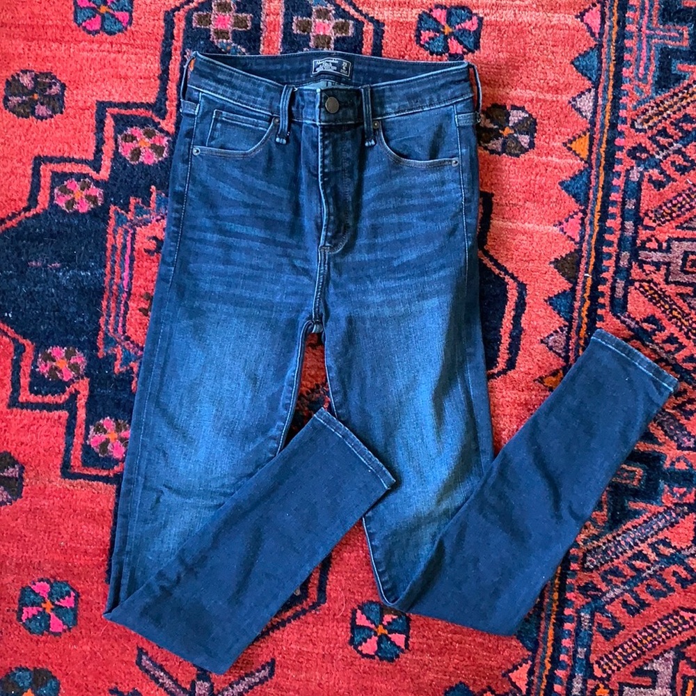 Abercrombie + Fitch Skinny Jeans